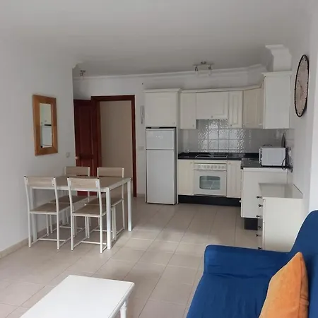 Apartman Bahia La Caleta 4 *