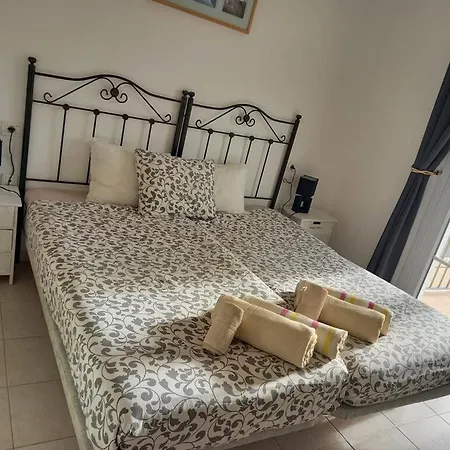 Apartman Bahia La Caleta 4 *